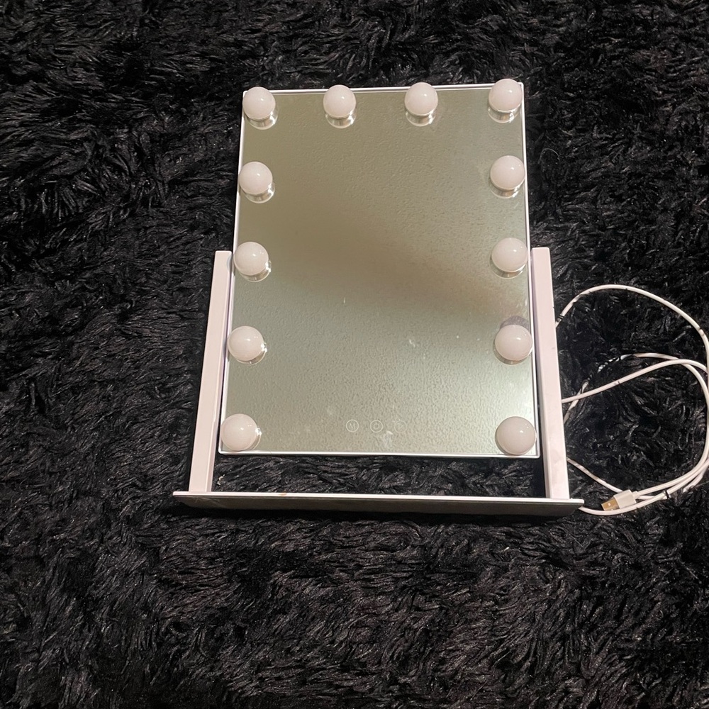 Vanity Mirror